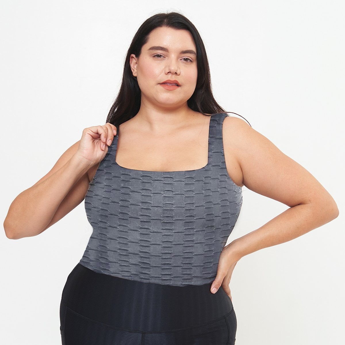 Fitted Tank w/ Built-In Bra - Slate Links Pattern