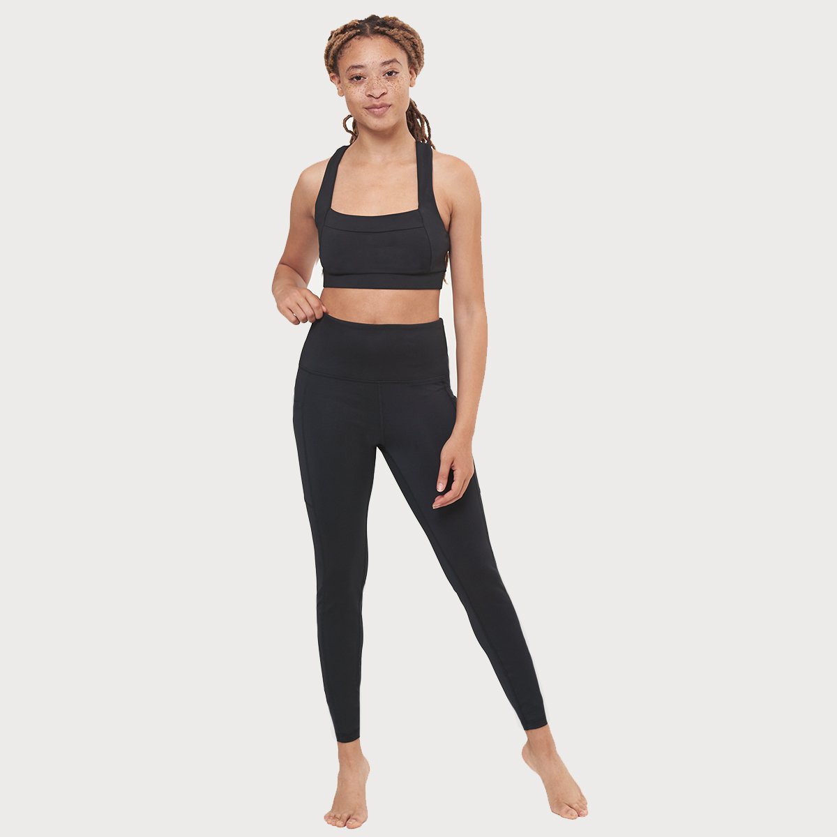 Hi-Rise Square Pocket Leggings - Black Solid